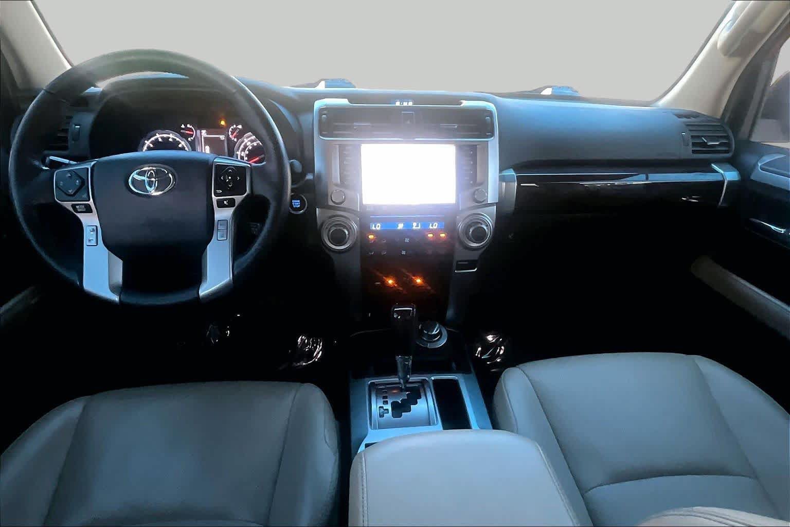 Used 2023 Toyota 4Runner Limited AWD/4WD image 15