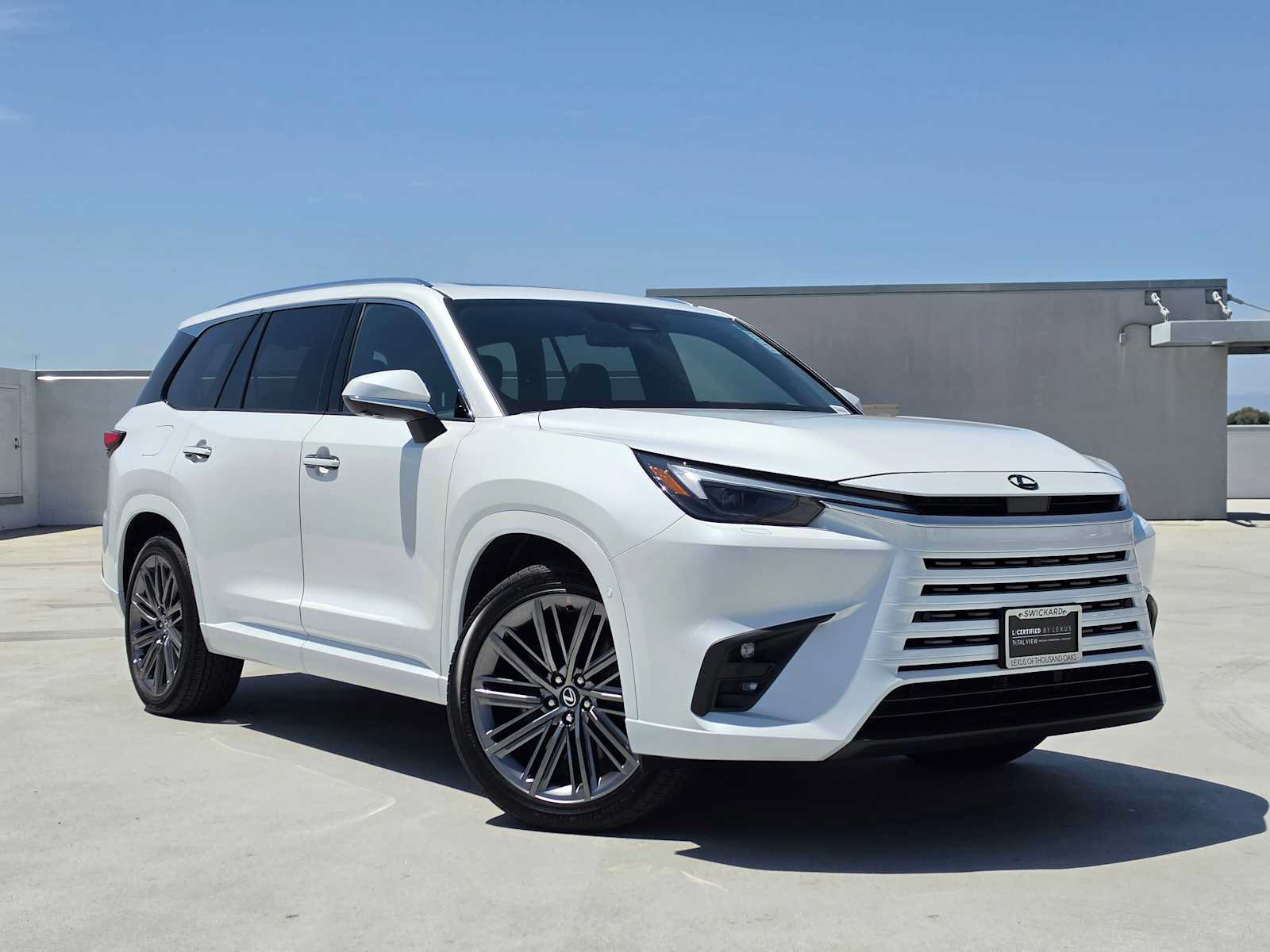 Certified 2026 Lexus TX 550h AWD Plug-In Hybrid image 2