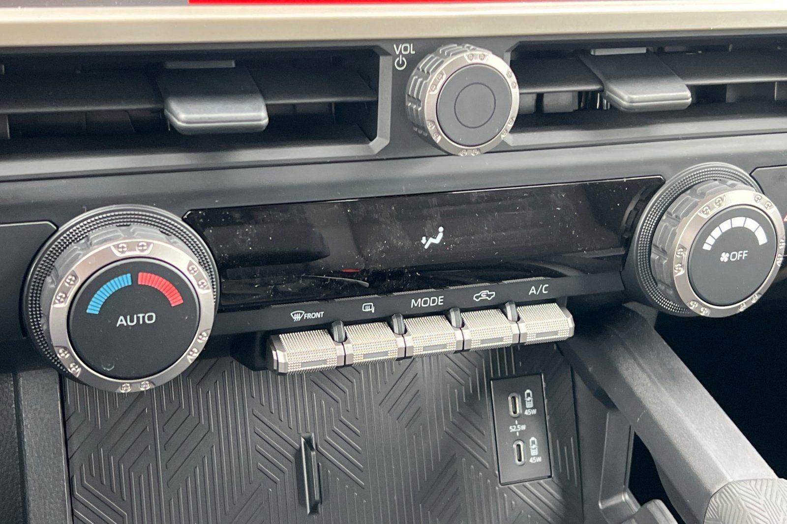 Used 2025 Toyota Tacoma TRD Sport AWD/4WD image 16