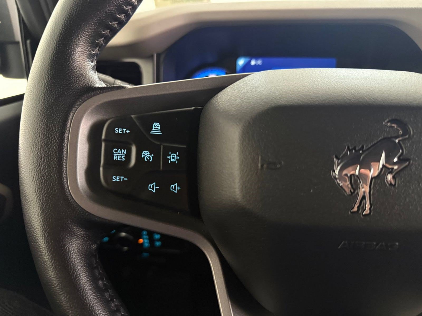 Used 2022 Ford Bronco Wildtrak AWD/4WD image 13