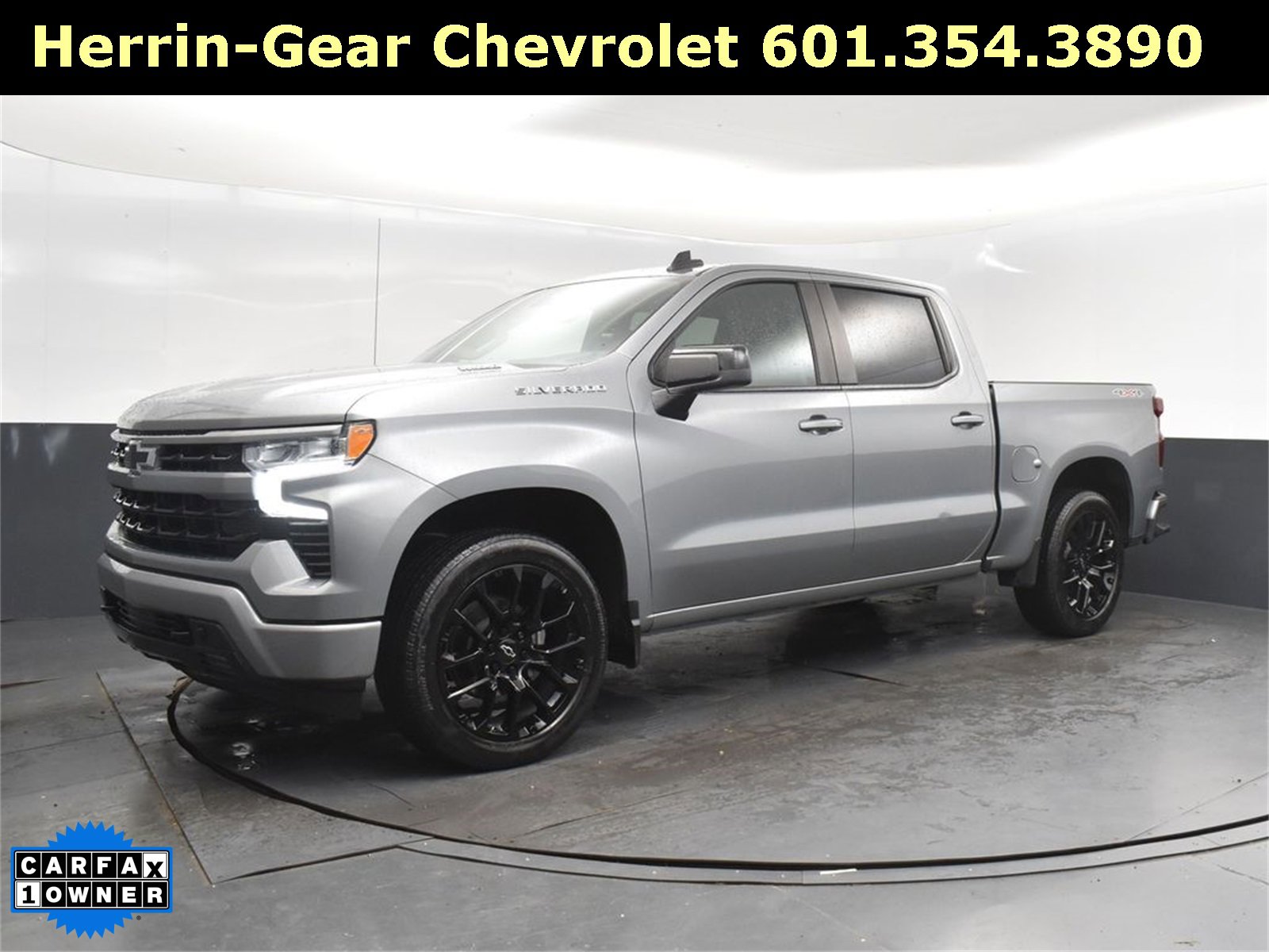 Used 2024 Chevrolet Silverado 1500 RST w/ Protection Package image 3