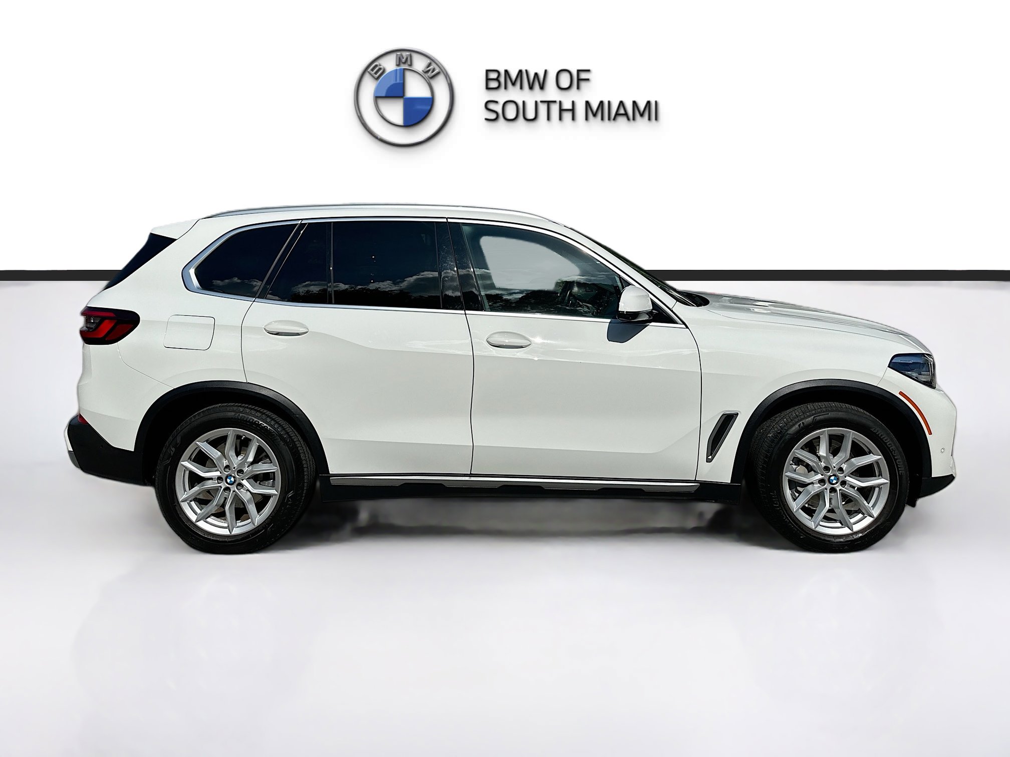 Certified 2023 BMW X5 xDrive40i w/ Premium Package image 8