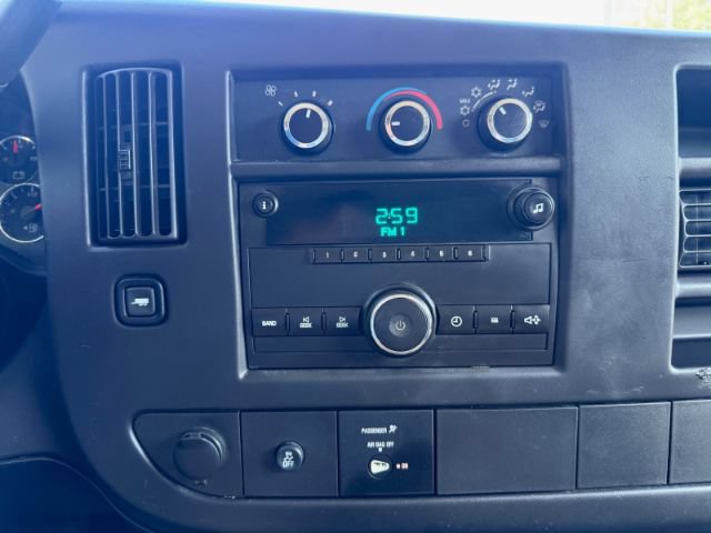 Used 2013 GMC Savana 3500 RWD image 13