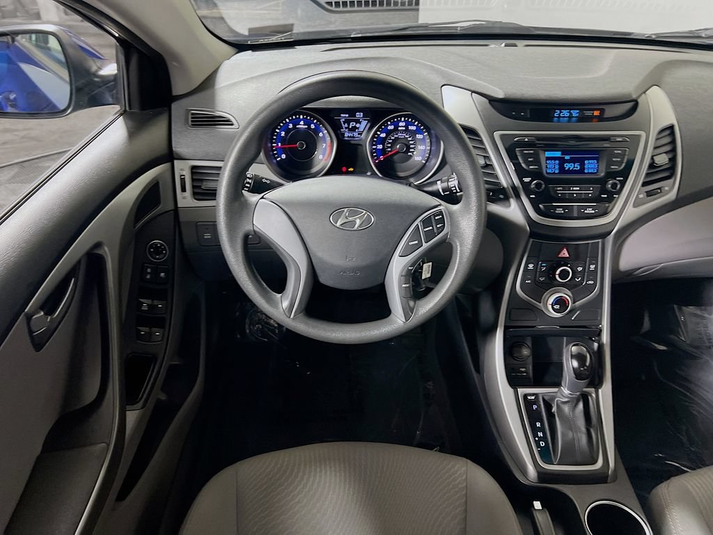 Used 2016 Hyundai Elantra SE FWD image 18
