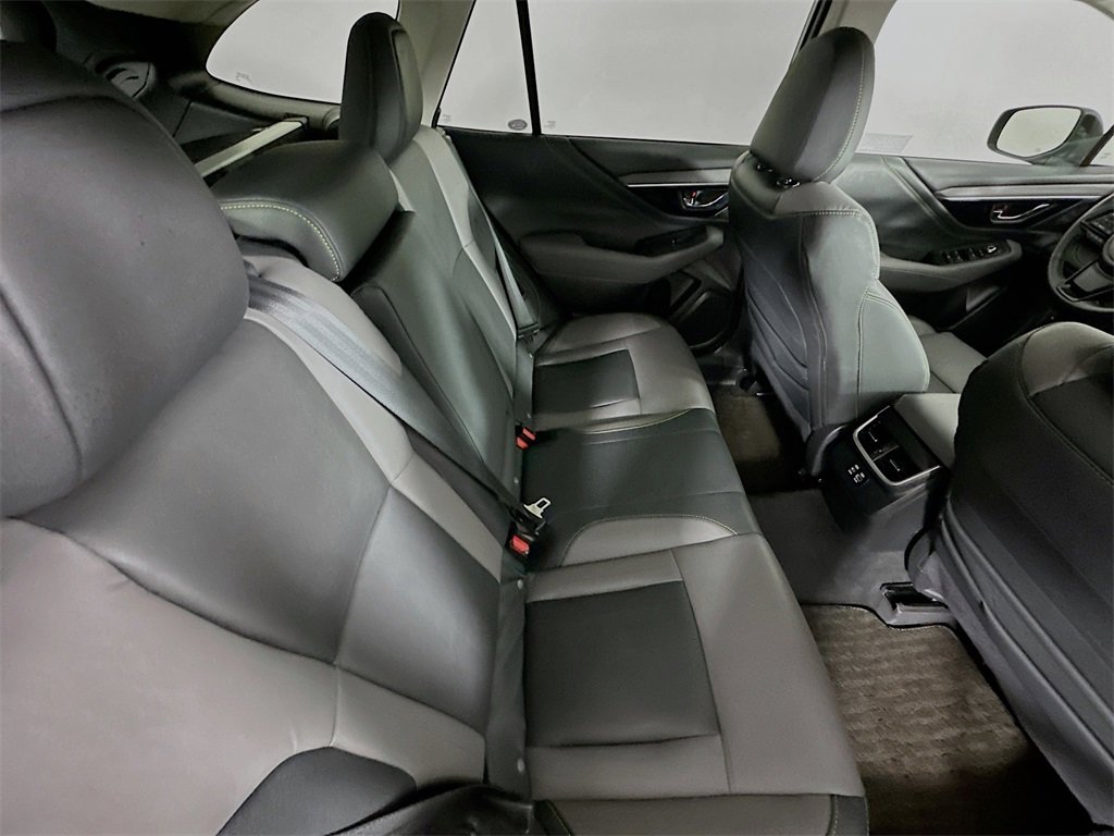 Used 2024 Subaru Outback Onyx Edition image 27