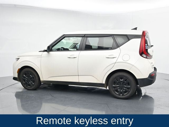 Used 2021 Kia Soul LX FWD image 7