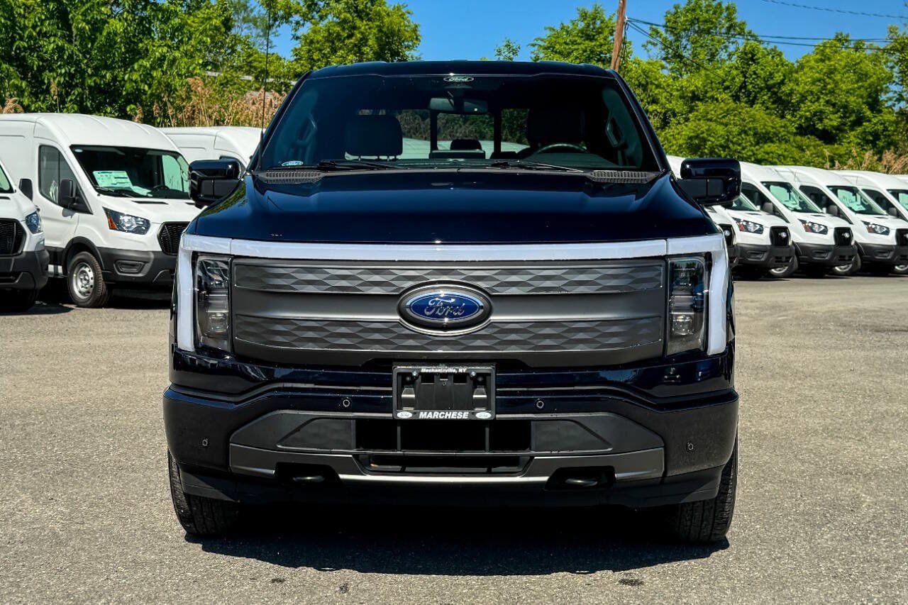 Used 2022 Ford F150 Lightning Lariat AWD/4WD image 8