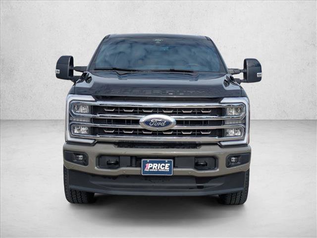 Used 2026 Ford F350 King Ranch w/ FX4 Off-Road Package image 2