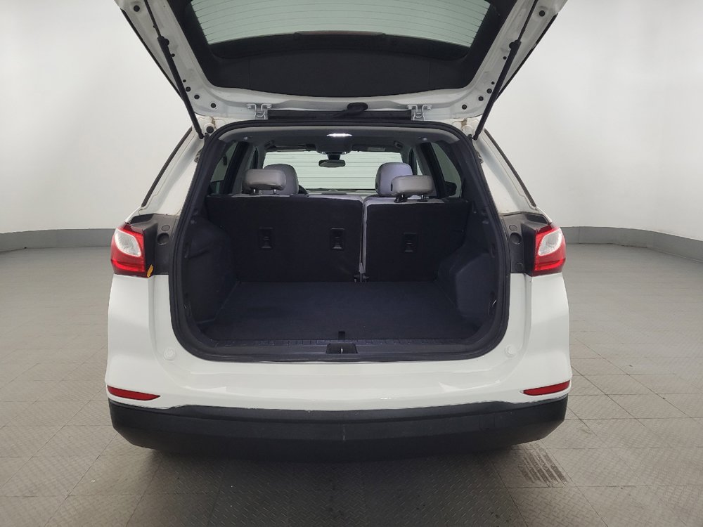 Used 2020 Chevrolet Equinox LS w/ LS Convenience Package FWD image 29