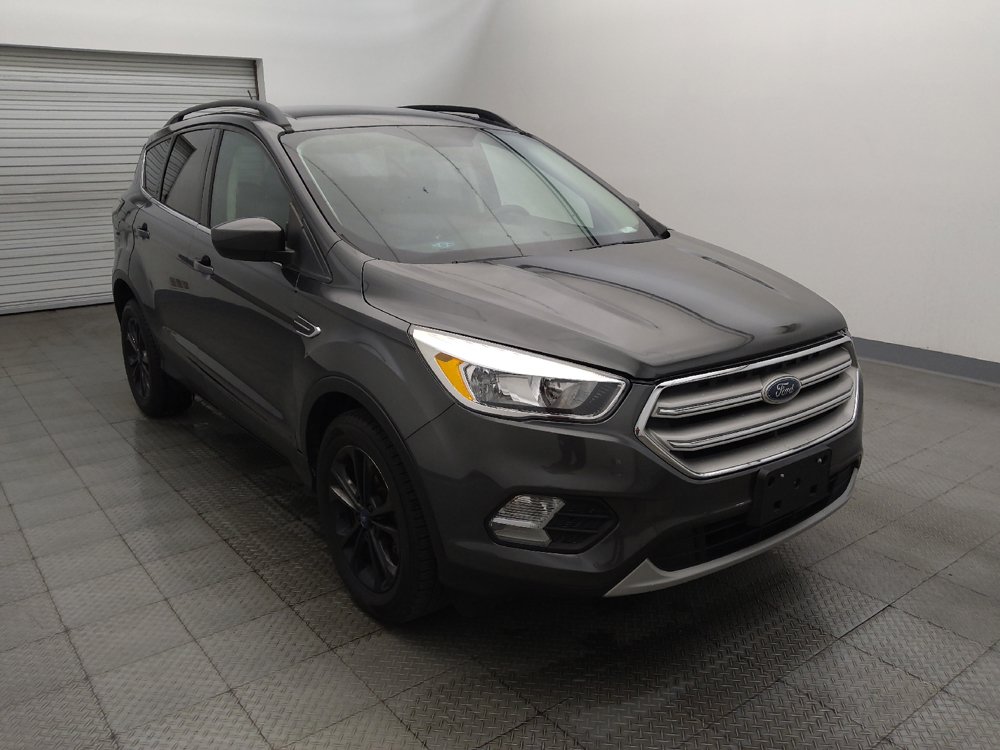 Used 2018 Ford Escape SE FWD image 13