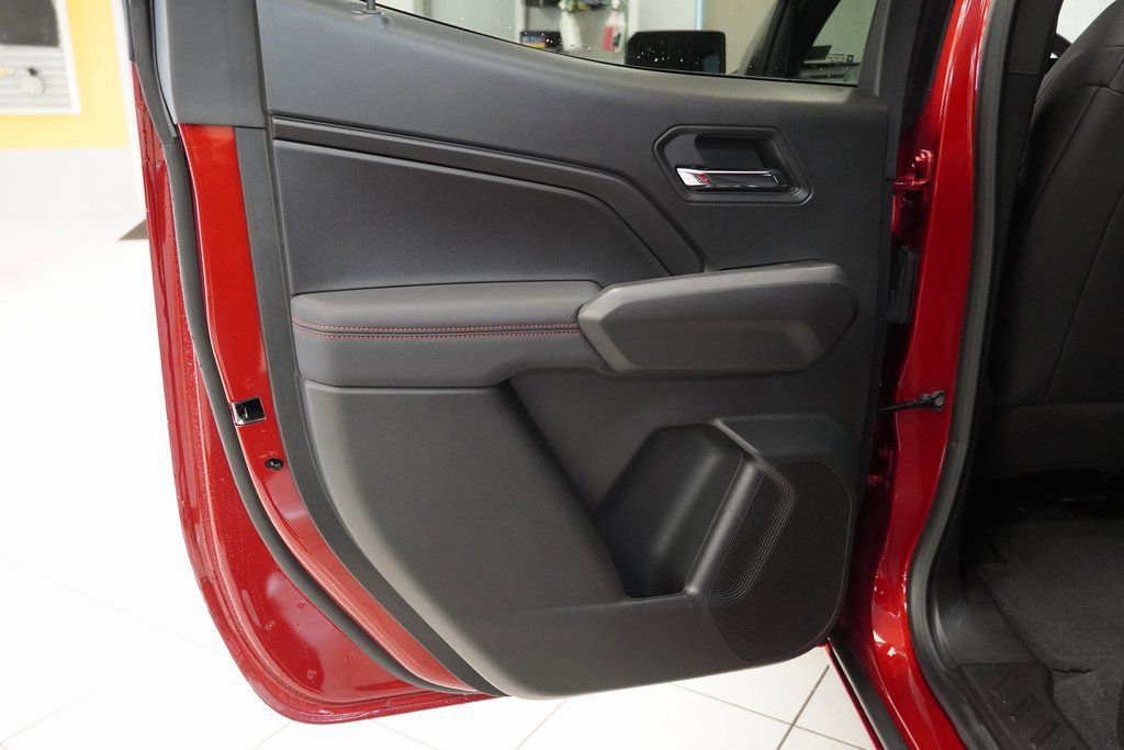 New 2025 Chevrolet Colorado Z71 AWD/4WD image 45