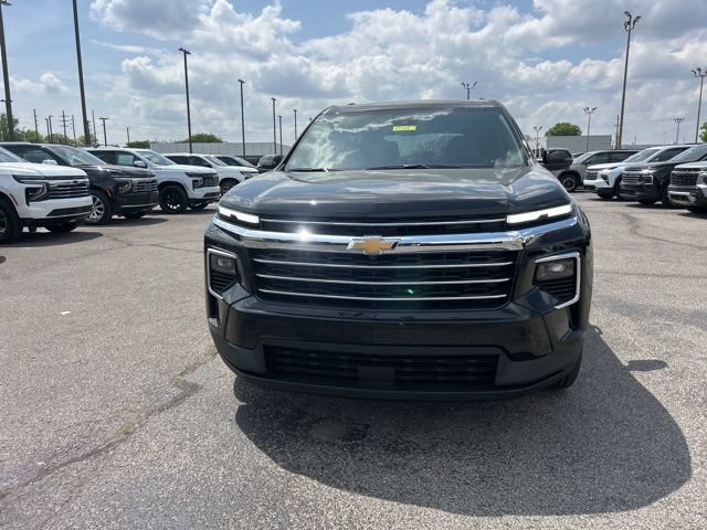 New 2026 Chevrolet Traverse LT w/ Sun and Wheel Package FWD image 8