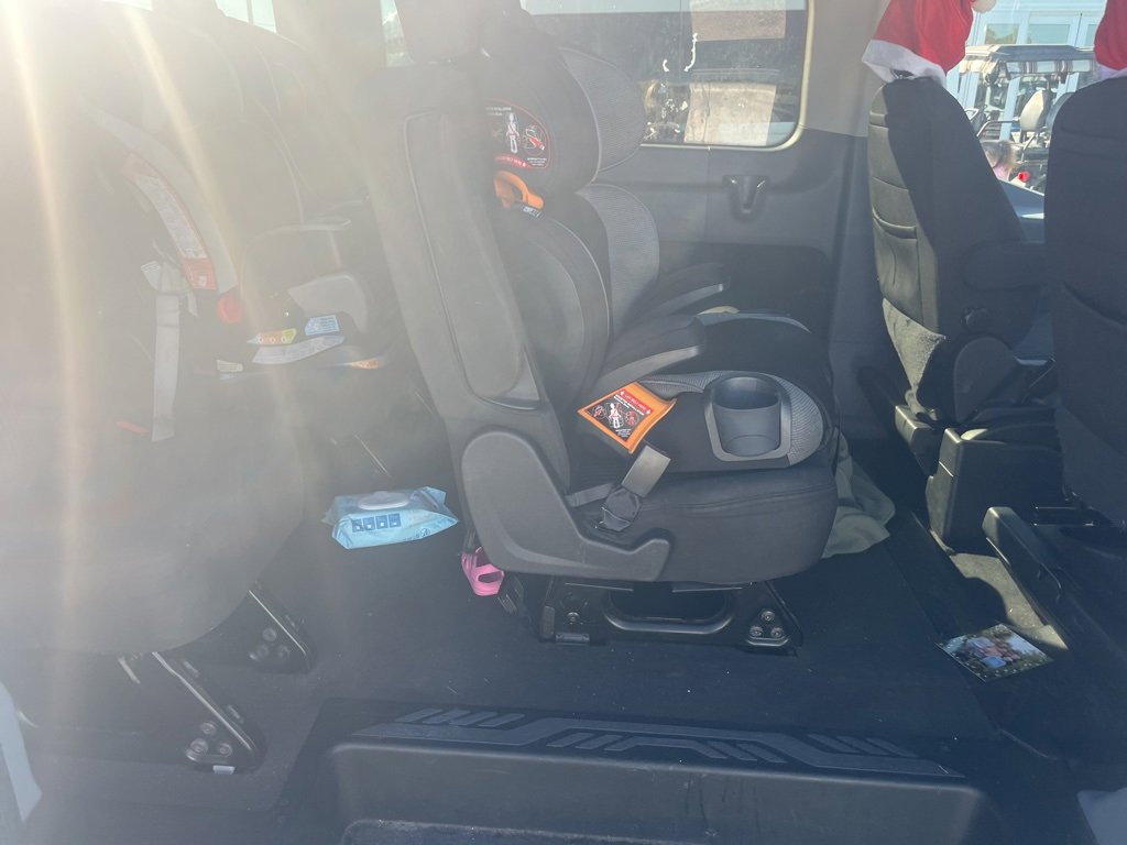 Used 2018 Ford Transit 350 XLT image 4