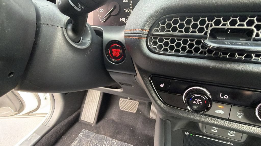 New 2026 Honda HR-V Sport image 17