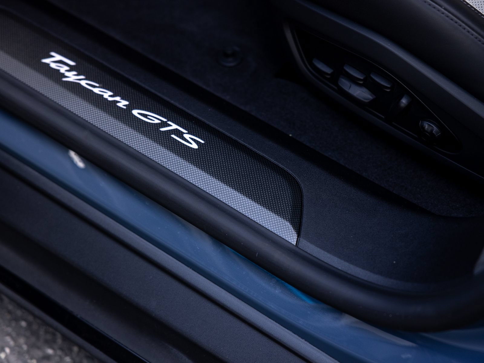 New 2026 Porsche Taycan GTS AWD/4WD image 46