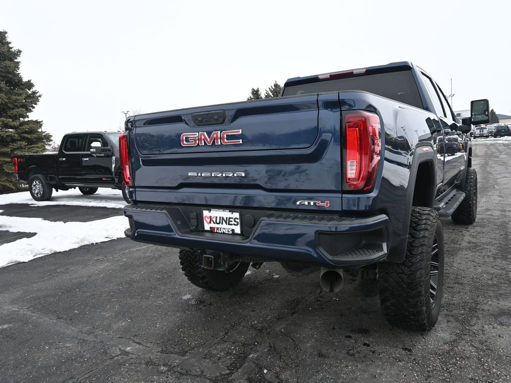 Used 2021 GMC Sierra 2500 AT4 image 21