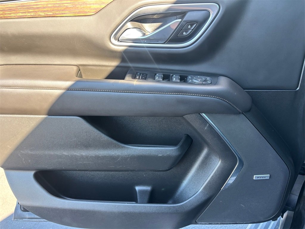 Used 2021 Chevrolet Tahoe High Country w/ Premium Package image 23