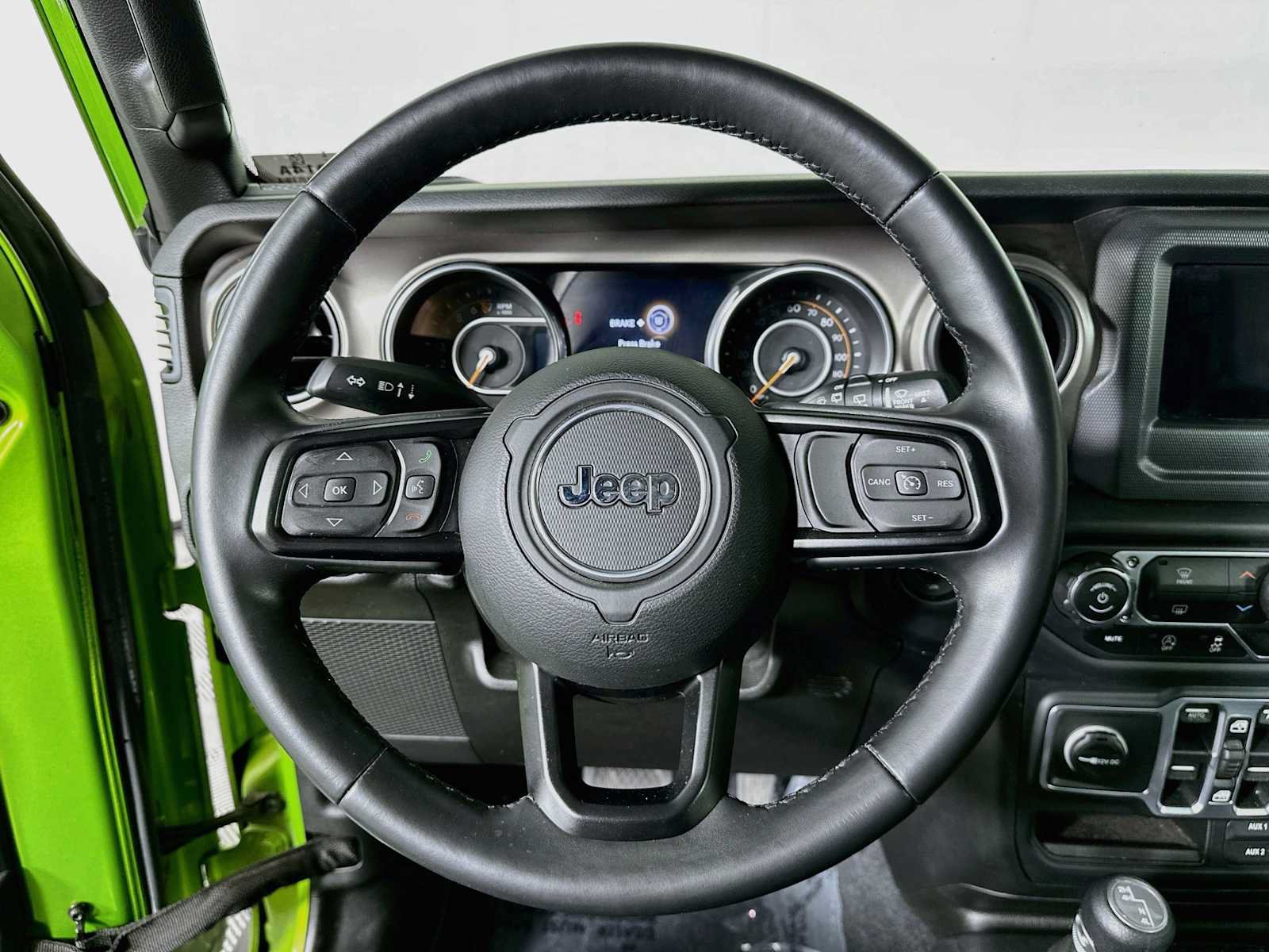 Used 2018 Jeep Wrangler Unlimited Sport S AWD/4WD image 11
