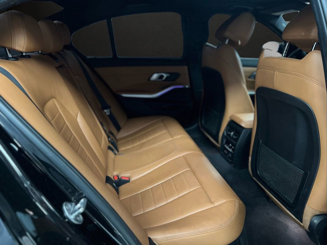 Used 2019 BMW 330i xDrive Msport Pkg w/ M Sport Package image 25