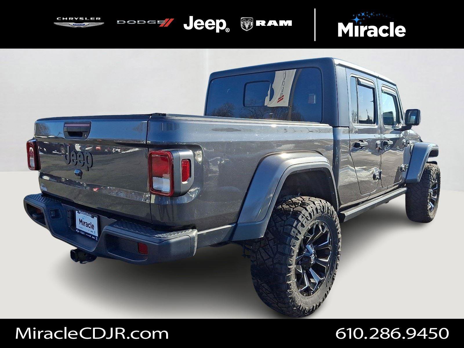 Certified 2022 Jeep Gladiator Sport image 6