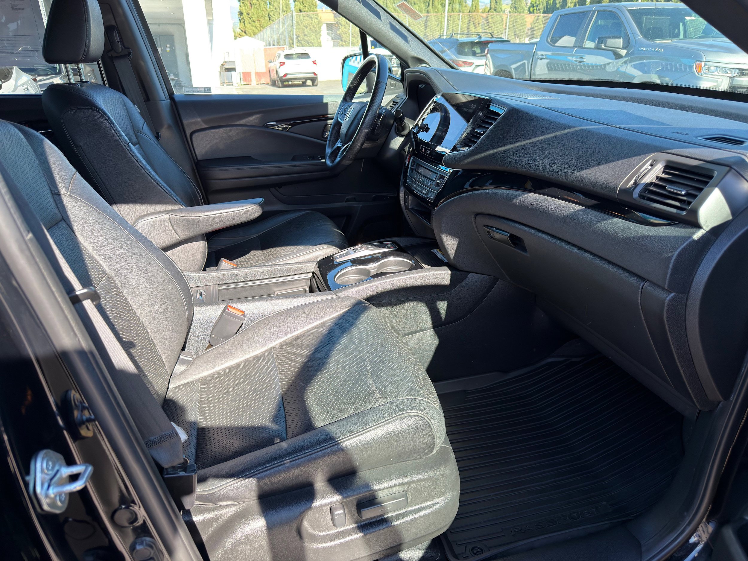Used 2021 Honda Passport Elite image 10