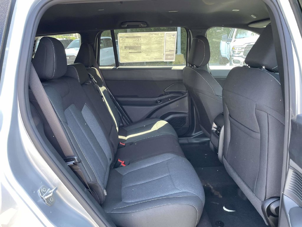 New 2026 Jeep Cherokee Laredo AWD/4WD image 18