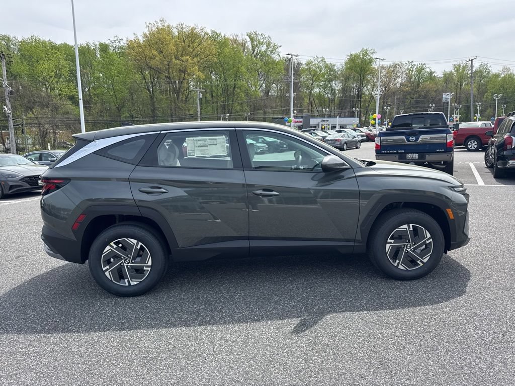 New 2026 Hyundai Tucson Blue SE AWD/4WD image 4