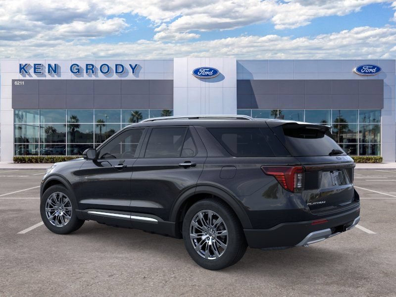 New 2026 Ford Explorer Platinum RWD image 5