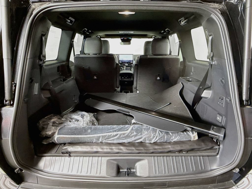 Certified 2024 Lexus GX 550 w/ Accessory Package (Z1) AWD/4WD image 27
