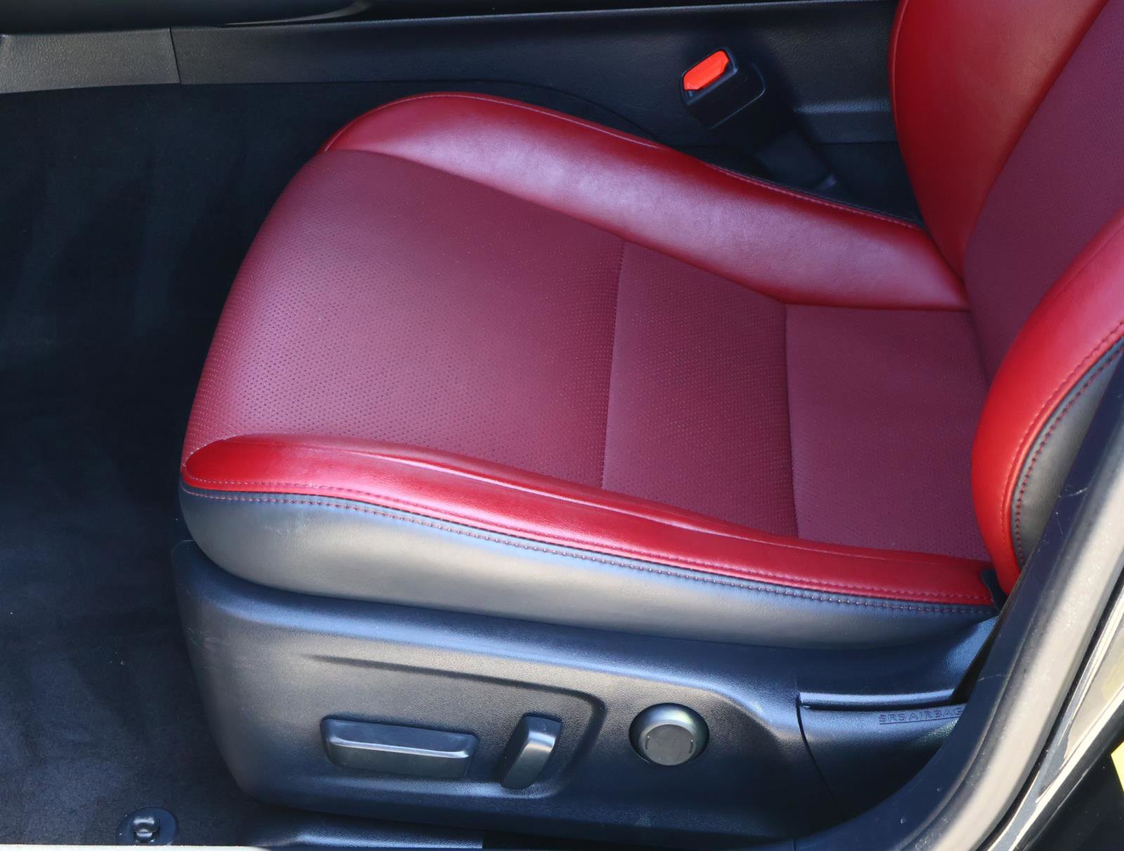 Used 2023 Lexus IS 300 w/ Premium Package RWD image 13