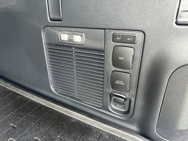 Used 2025 Lincoln Navigator L Black Label image 34