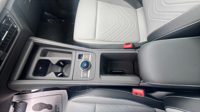 New 2026 Volkswagen Tiguan SE AWD/4WD image 17