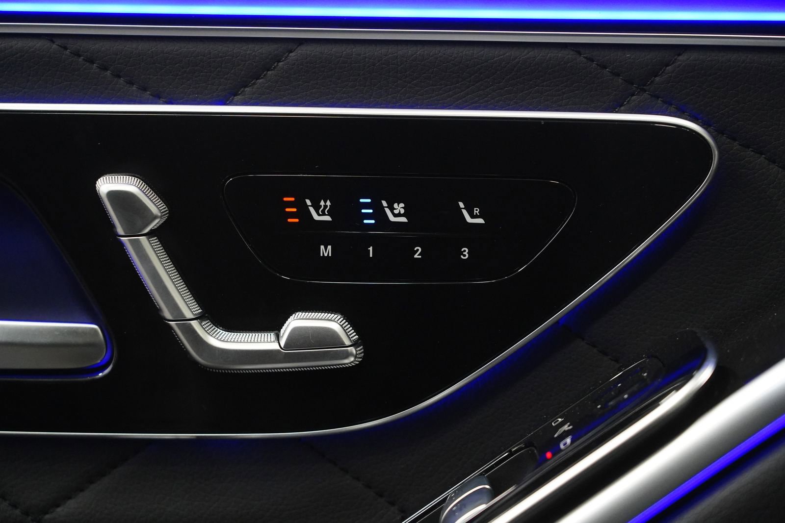 New 2026 Mercedes-Benz S 580 4MATIC Sedan image 31