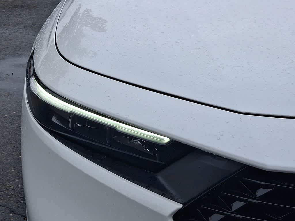 Certified 2025 Honda Accord LX image 27