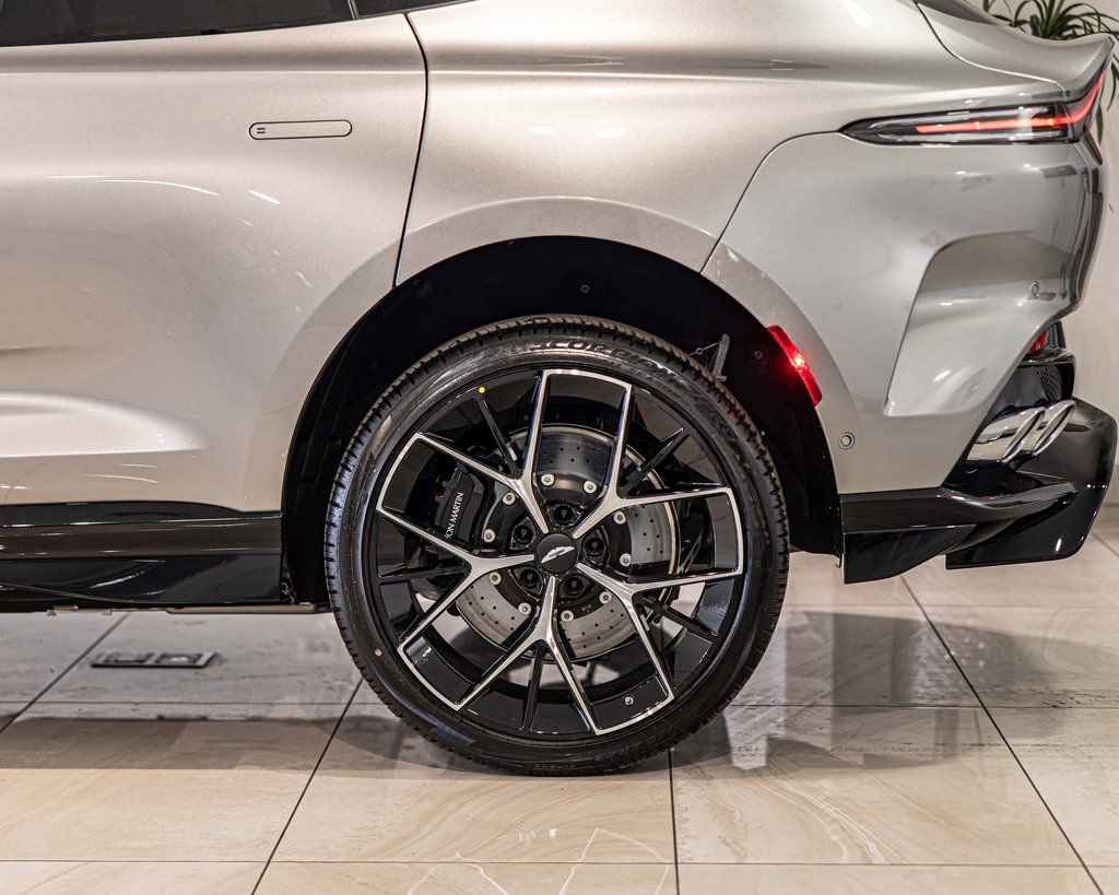 New 2026 Aston Martin DBX 707 AWD/4WD image 7