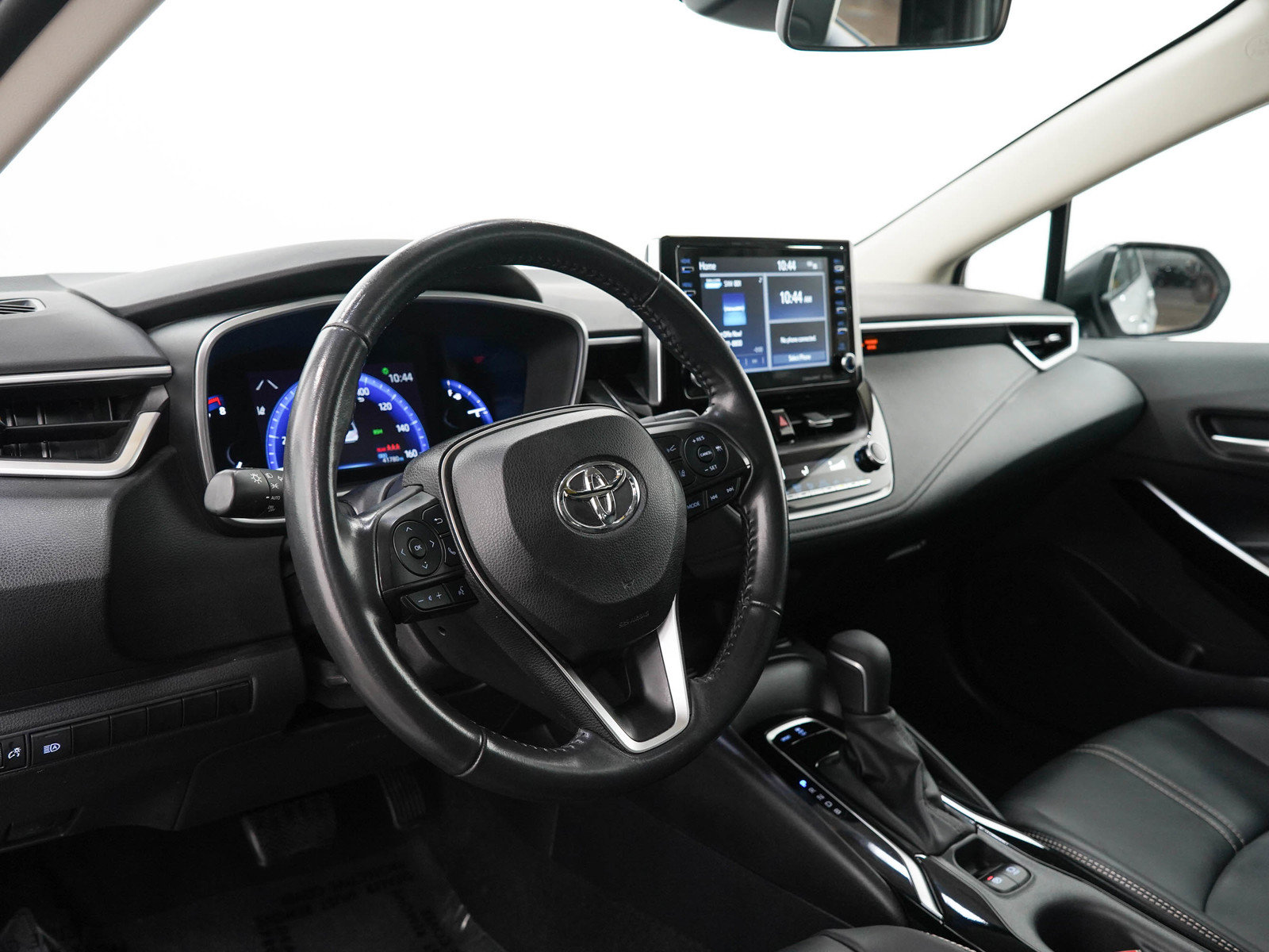 Used 2022 Toyota Corolla XLE FWD image 22