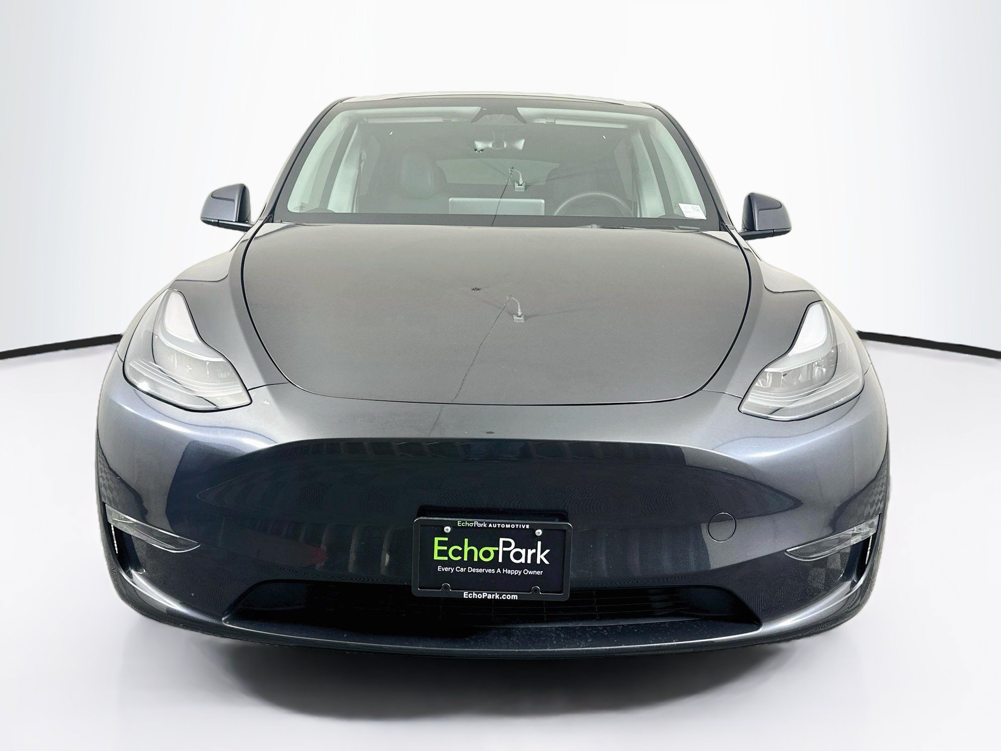 Used 2024 Tesla Model Y Long Range AWD/4WD image 2