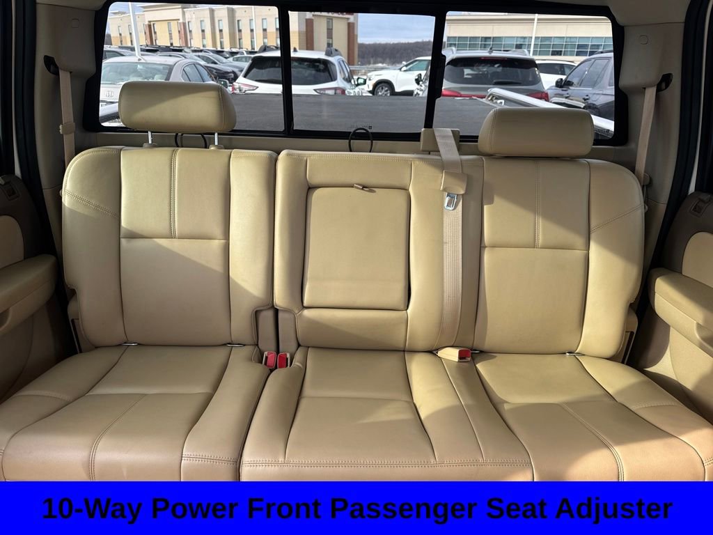 Used 2010 Chevrolet Silverado 1500 LTZ w/ White Diamond Tricoat Edition image 15