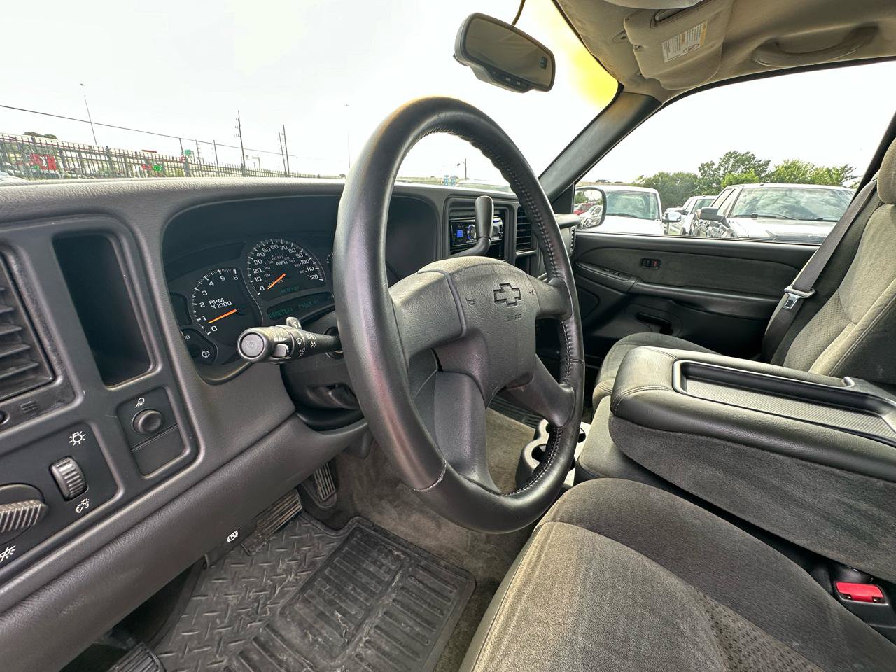 Used 2003 Chevrolet Silverado 2500 LS RWD image 16