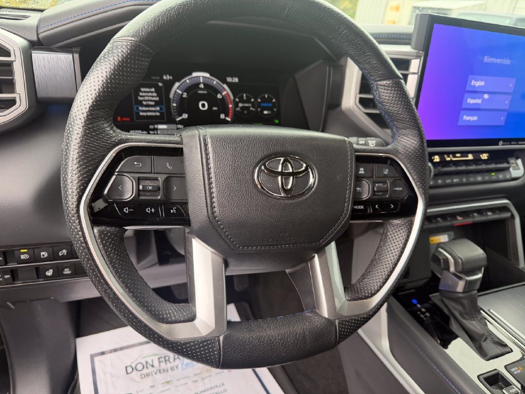Used 2024 Toyota Sequoia Platinum AWD/4WD image 15