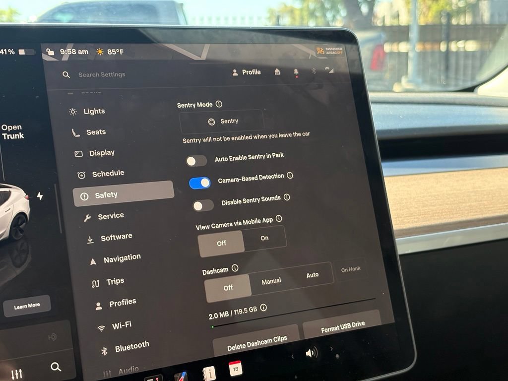 Used 2023 Tesla Model 3 Standard Range RWD image 22