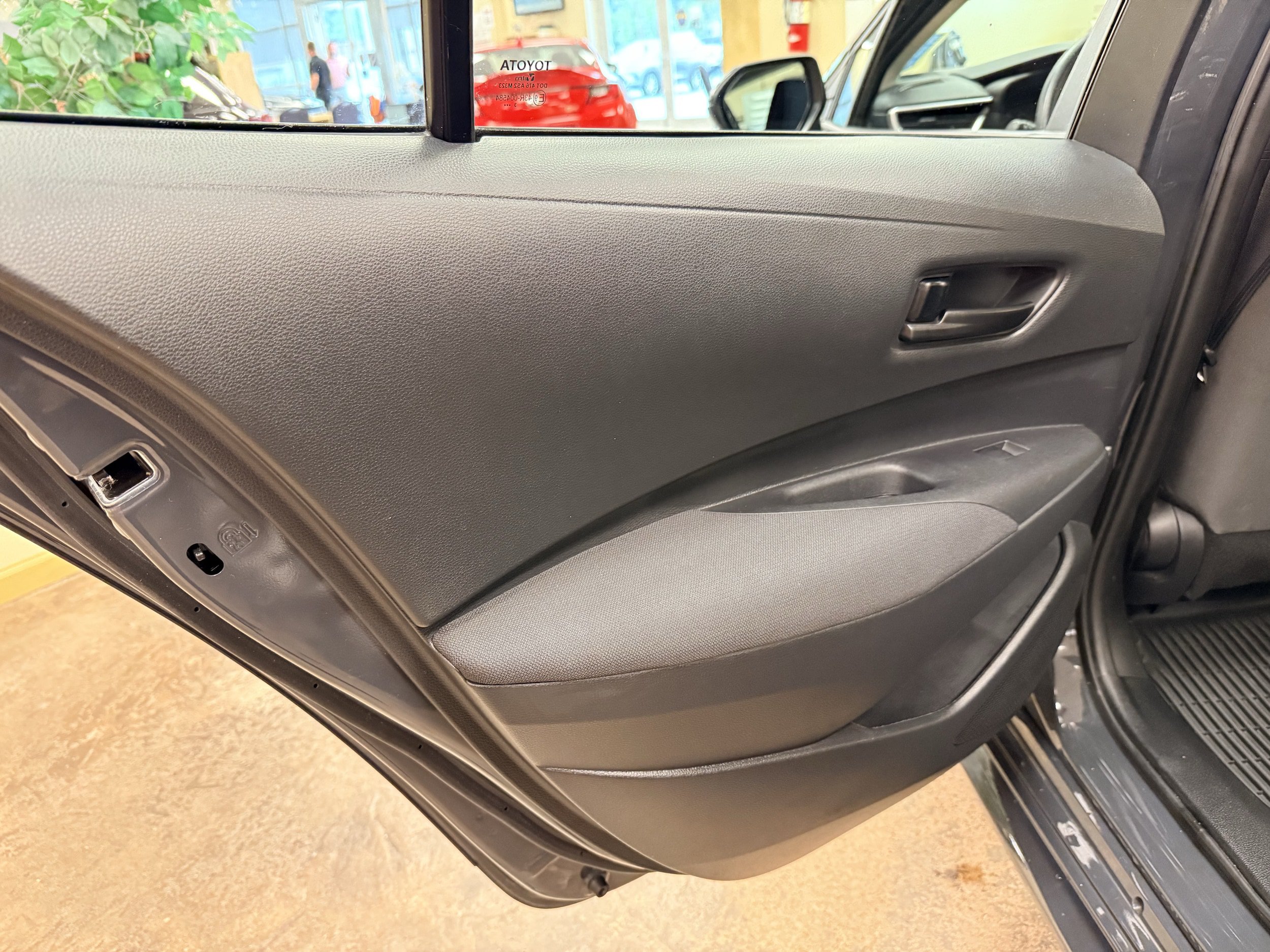 Used 2024 Toyota Corolla LE FWD image 10