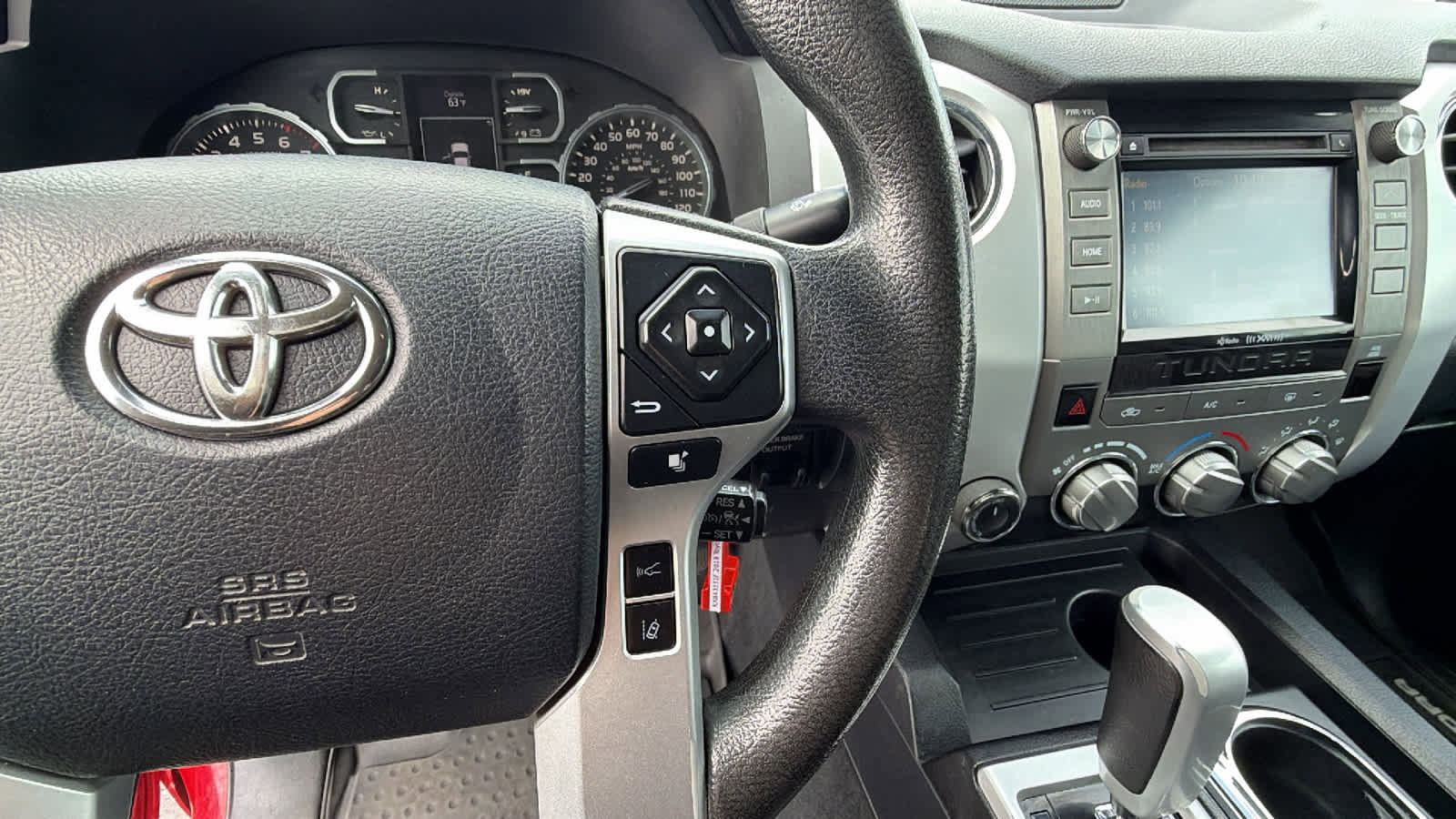 Used 2019 Toyota Tundra SR5 w/ TRD Off Road Package image 20
