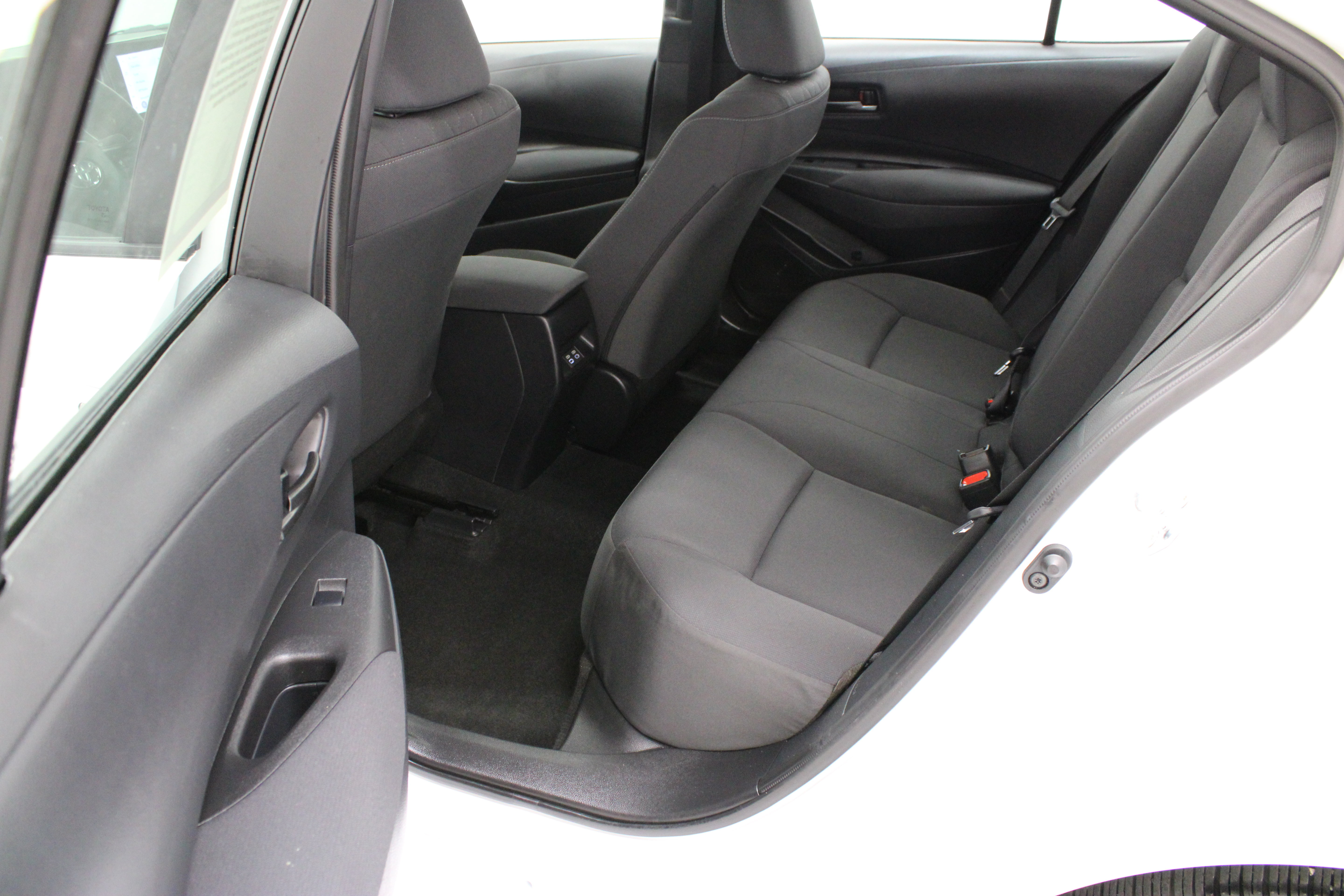 Certified 2026 Toyota Corolla LE FWD image 26