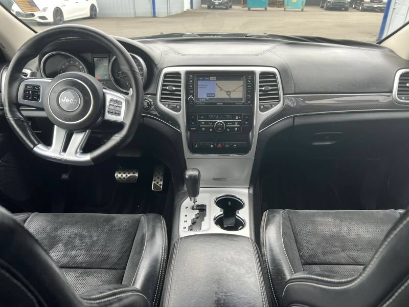 Used 2012 Jeep Grand Cherokee SRT8 w/ Luxury Group II AWD/4WD image 11