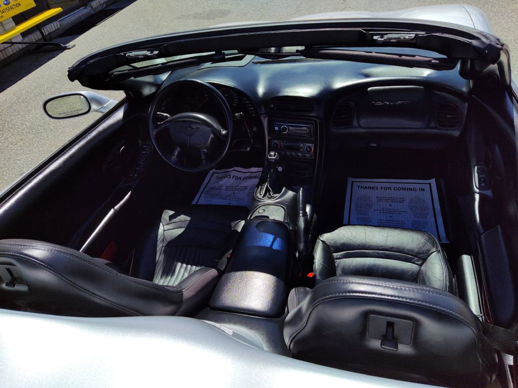 Used 2003 Chevrolet Corvette Convertible w/ Preferred Equipment Group1 image 15