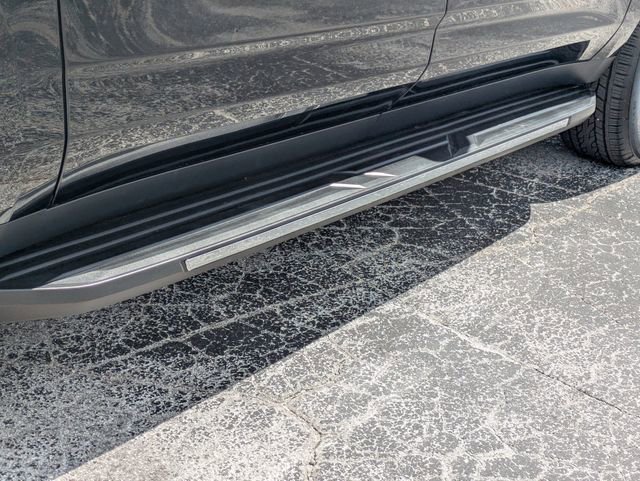 Used 2025 Chevrolet Suburban LT w/ Comfort Package image 10