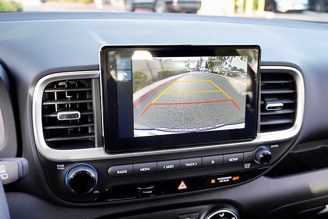 New 2026 Hyundai Venue SE FWD image 29