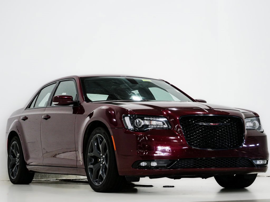 Used 2023 Chrysler 300 S