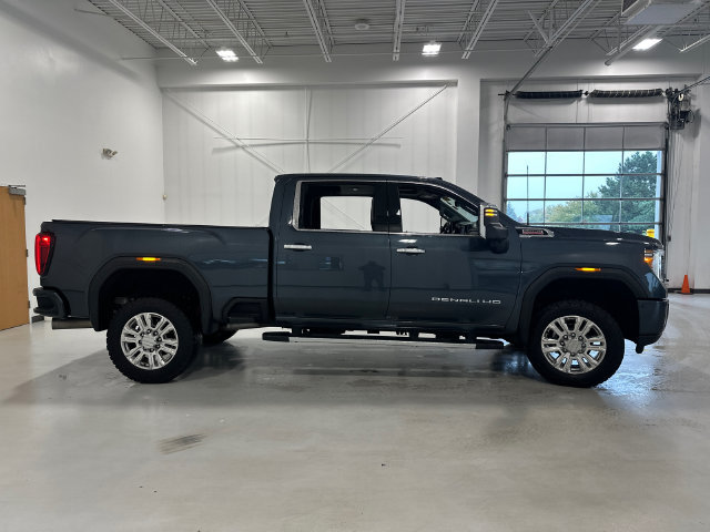 Certified 2020 GMC Sierra 2500 Denali w/ Denali Ultimate Package AWD/4WD image 4